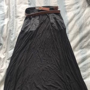 black jersey maxi skirt with brown leather belt